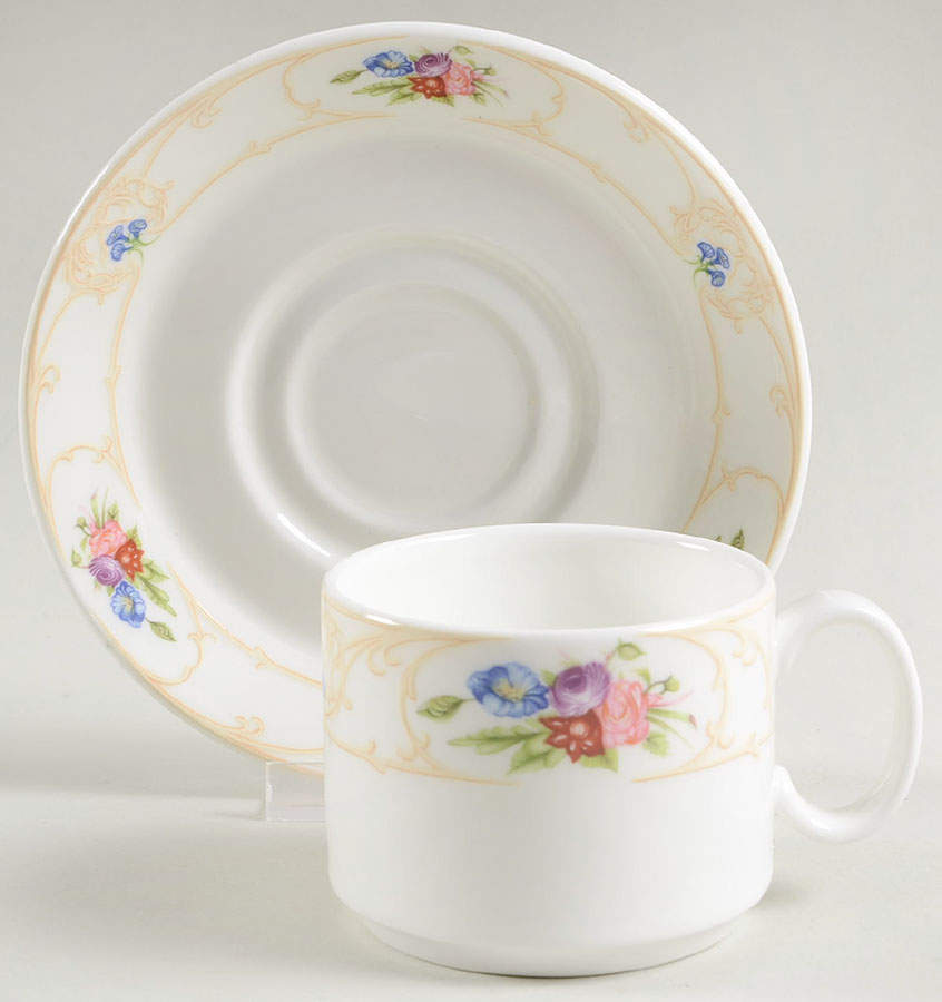 RD39 Footed Cup & Saucer Set by Royal Doulton-1