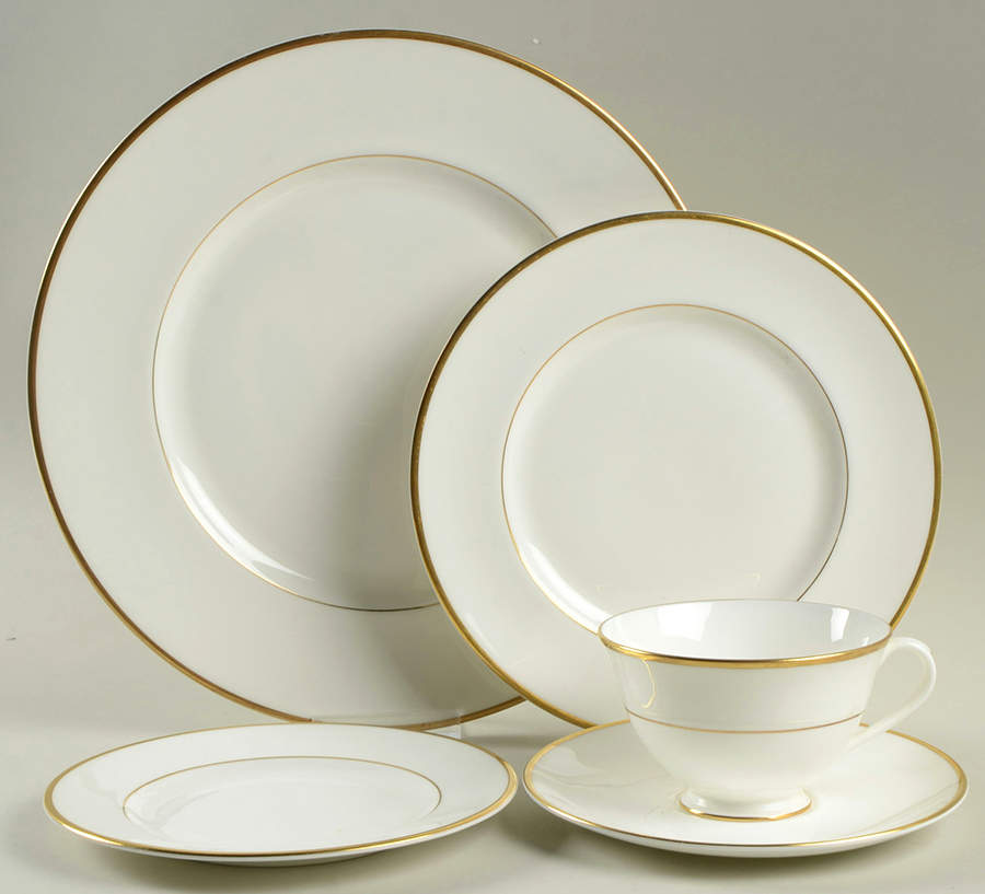 Regent 5 Piece Place Setting by Royal Doulton-1