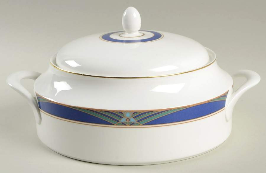 Regalia Round Covered Vegetable by Royal Doulton-1