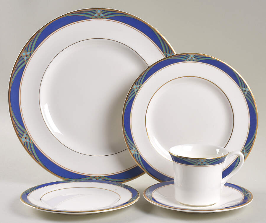 Regalia 5 Piece Place Setting by Royal Doulton-1