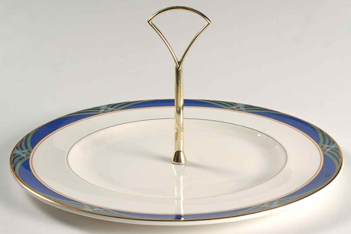 Regalia Round Serving Plate with Handle (DP) by Royal Doulton-1