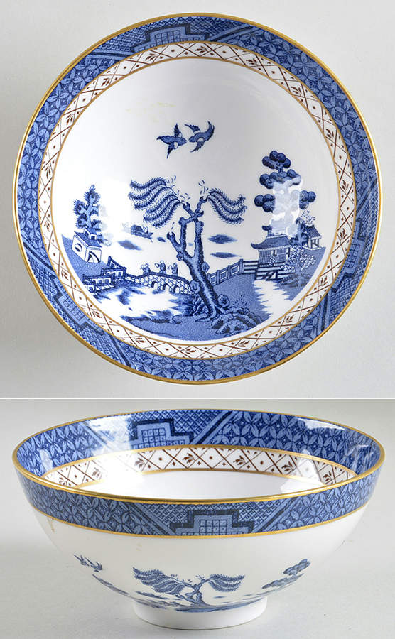 Real Old Willow Cranberry Bowl by Royal Doulton-1