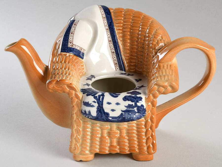 Real Old Willow Figural Teapot No Lid by Royal Doulton-1