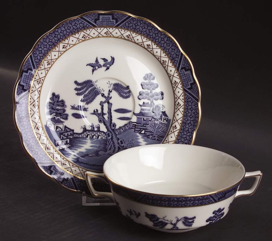 Real Old Willow Flat Cream Soup Bowl & Saucer Set by Royal Doulton-1