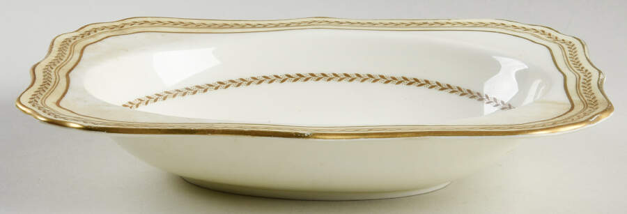 The Repton (Gold Trim) 9" Oval Vegetable Bowl by Royal Doulton-1
