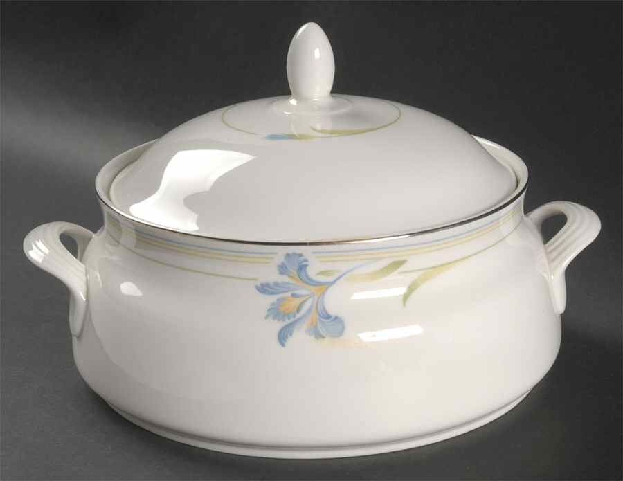 Rhapsody Round Covered Vegetable by Royal Doulton-1