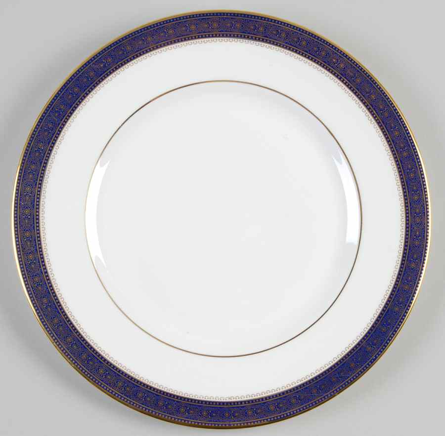 Rochelle Luncheon Plate by Royal Doulton-1