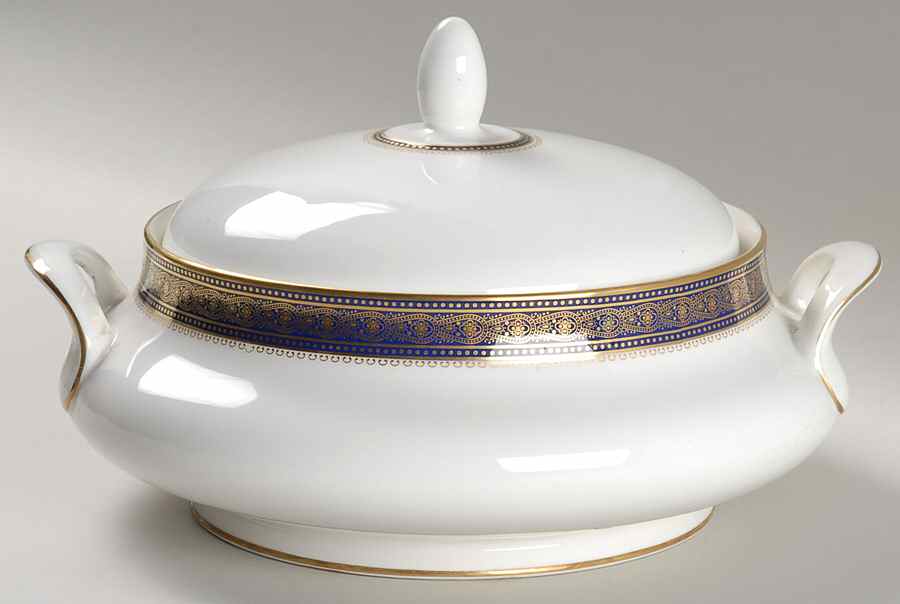 Rochelle Round Covered Vegetable by Royal Doulton-1