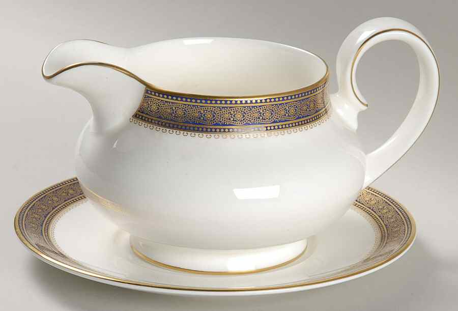 Rochelle Gravy Boat & Underplate by Royal Doulton-1