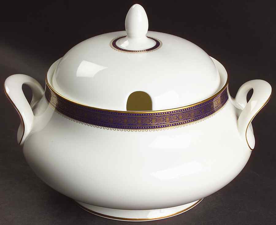 Rochelle Tureen &  Lid by Royal Doulton-1