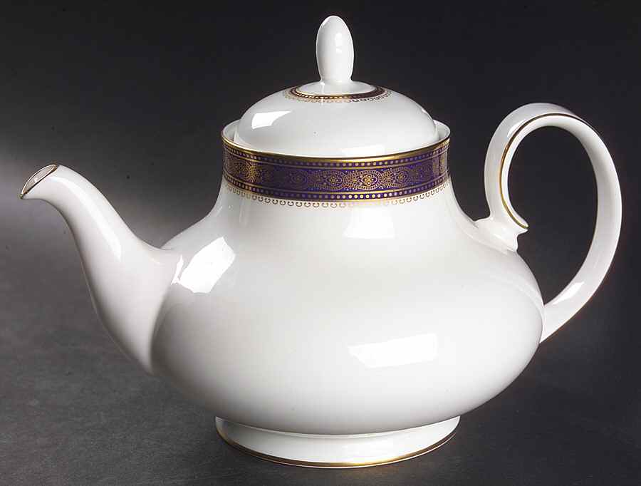 Rochelle Teapot & Lid by Royal Doulton-1