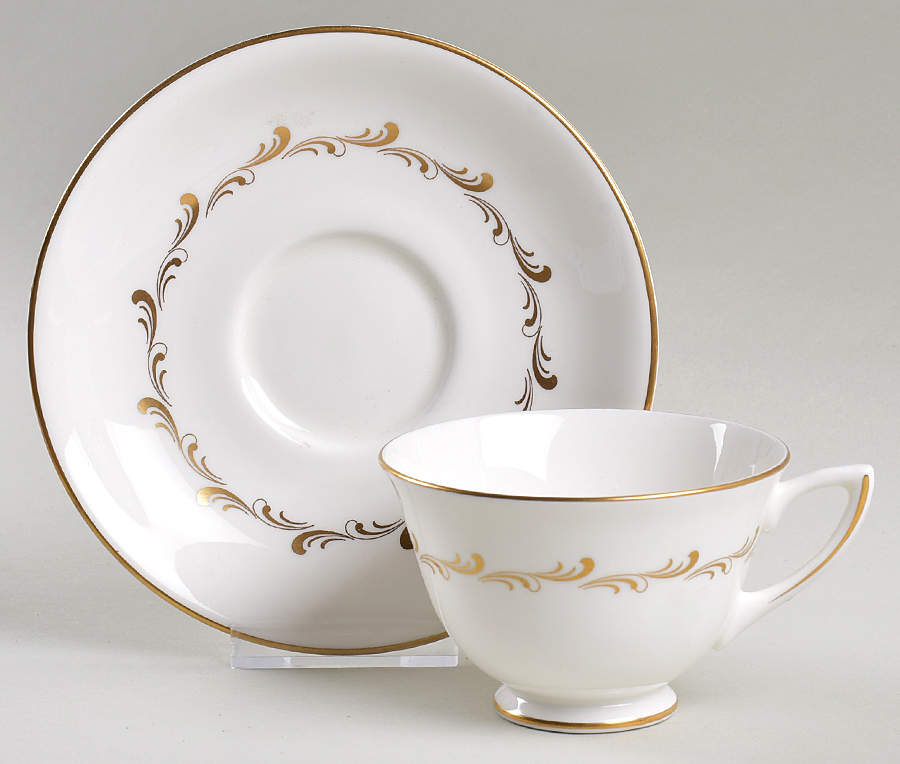 Rondo Footed Cup & Saucer Set by Royal Doulton-1