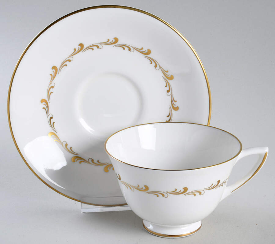 Rondo Footed Cup & Saucer Set by Royal Doulton-1
