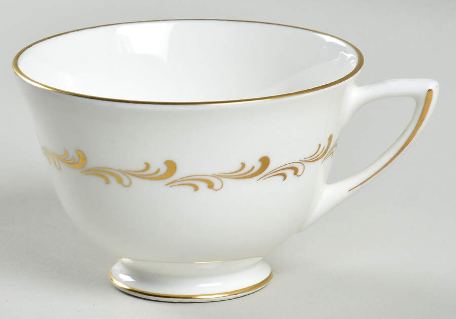 Rondo Footed Cup by Royal Doulton-1