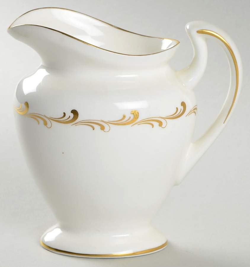 Rondo Creamer by Royal Doulton-1