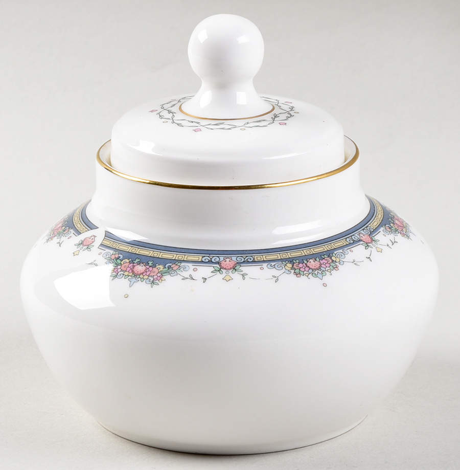 Salisbury Sugar Bowl & Lid by Royal Doulton-1