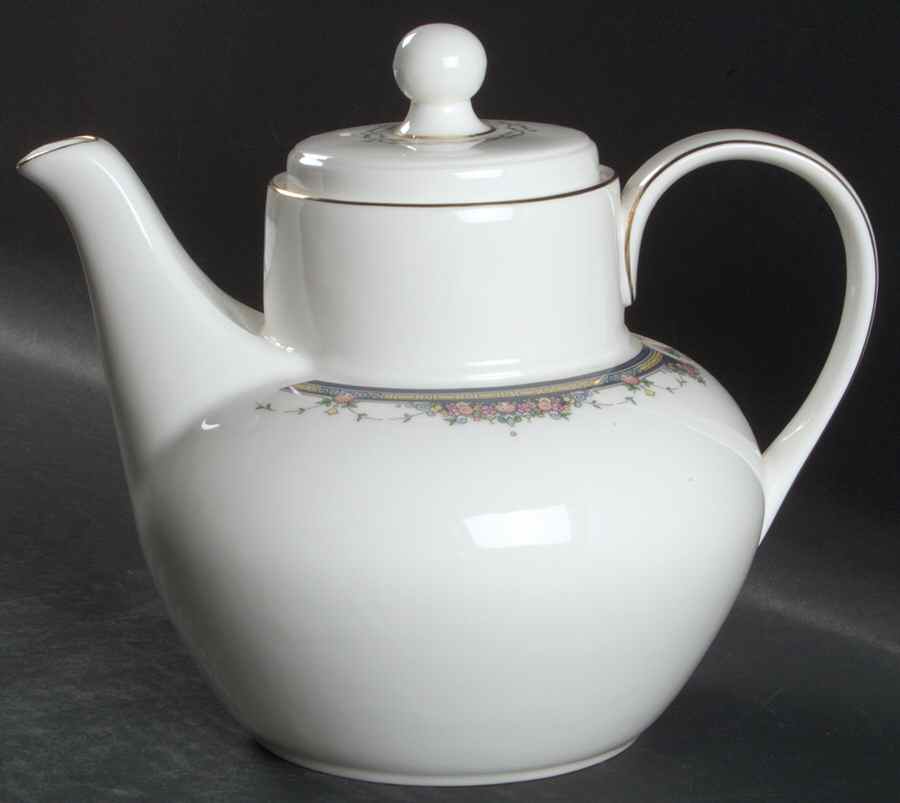 Salisbury Teapot & Lid by Royal Doulton-1