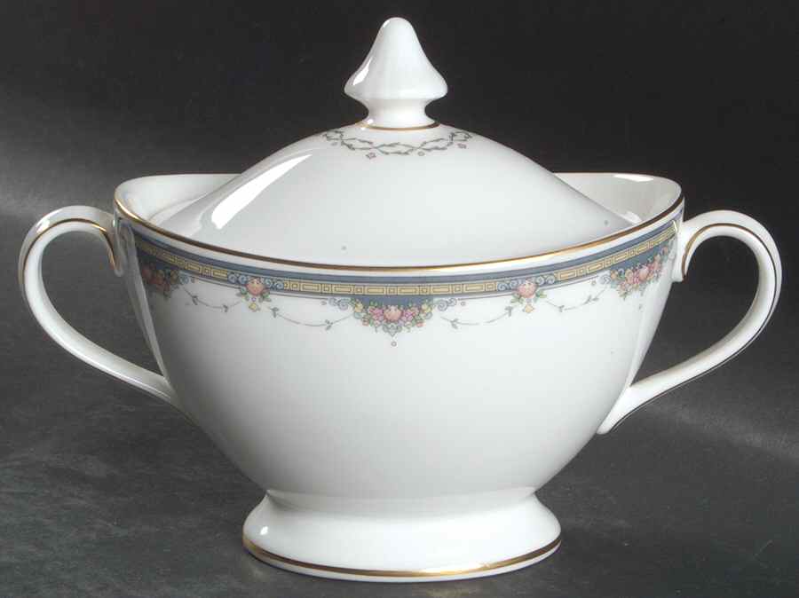 Salisbury Sugar Bowl & Lid by Royal Doulton-1