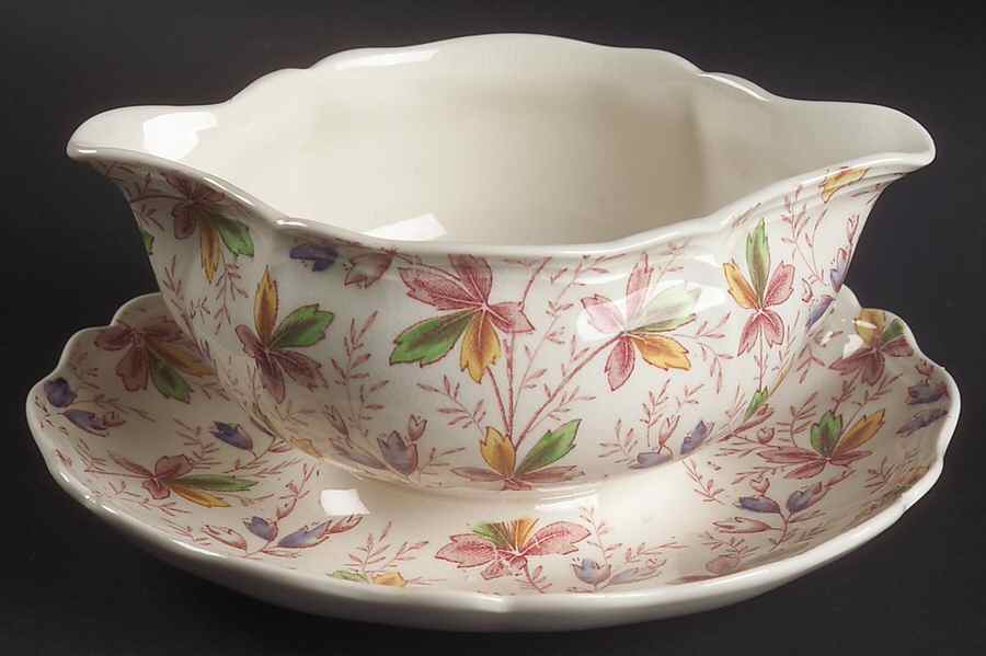 Salisbury Gravy Boat with Attached Underplate by Royal Doulton-1