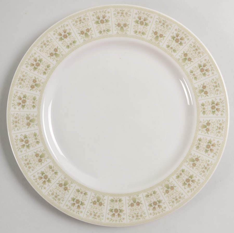 Samarra Luncheon Plate by Royal Doulton-1