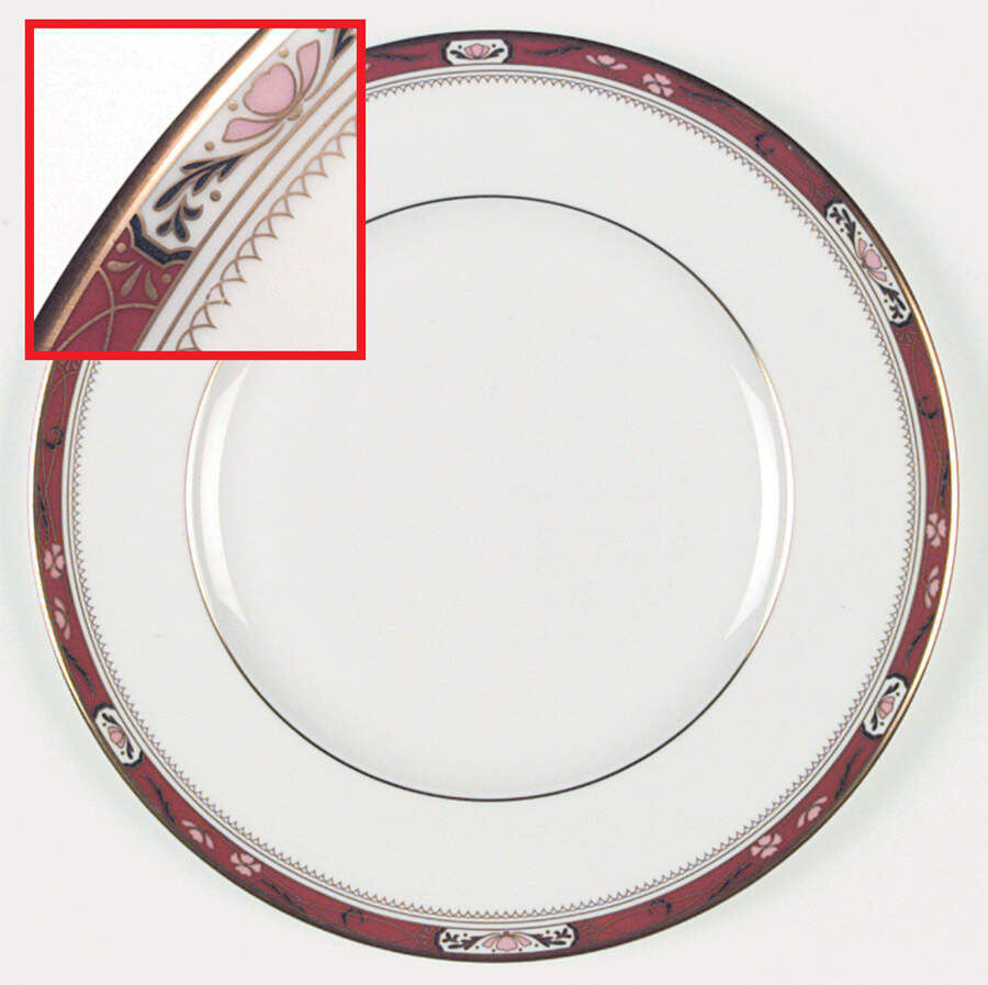 Sandon Dinner Plate by Royal Doulton-1