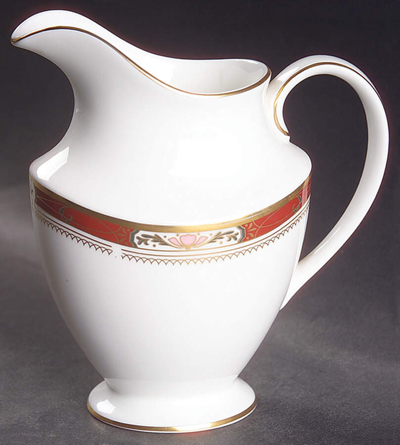 Sandon Creamer by Royal Doulton-1