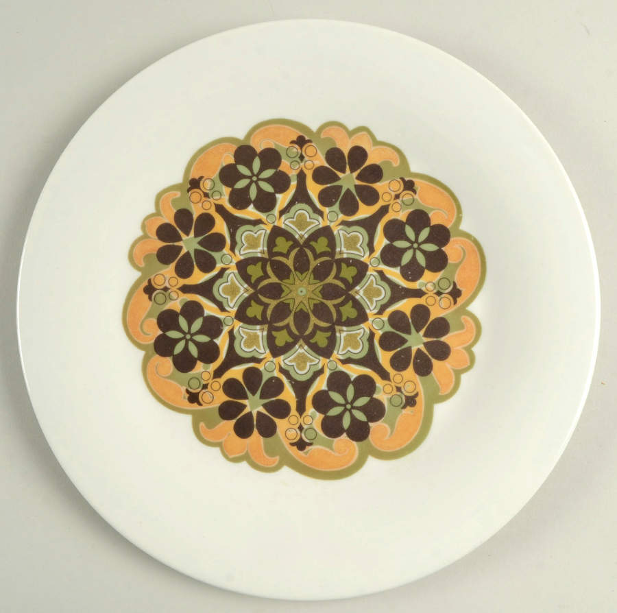 Segovia Dinner Plate by Royal Doulton-1