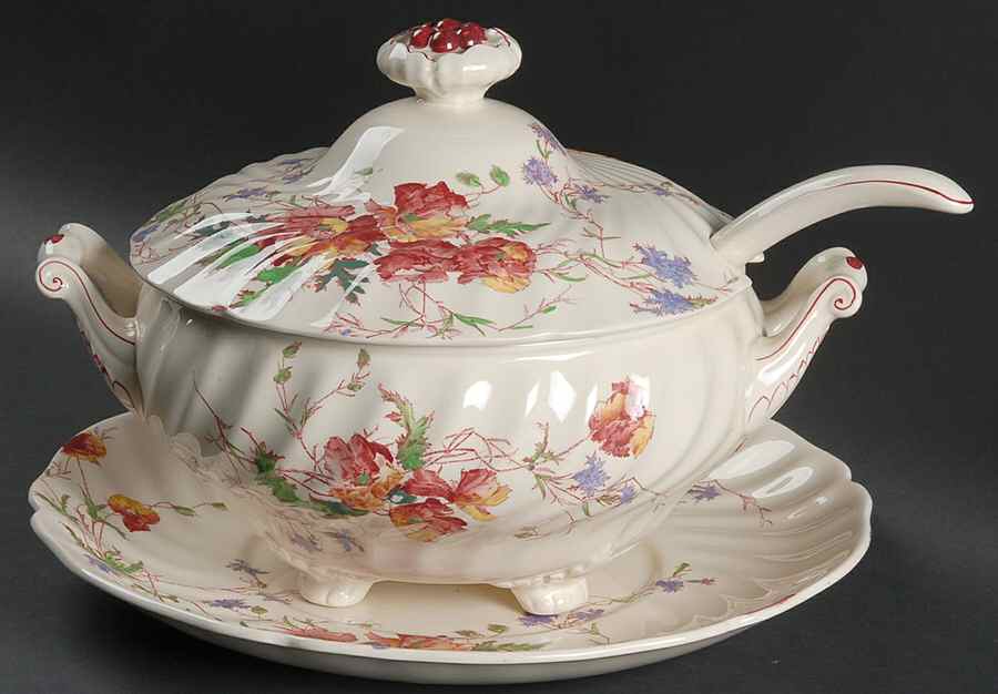 Sherborne Tureen & Lid w/Ladle & Underplate by Royal Doulton-1