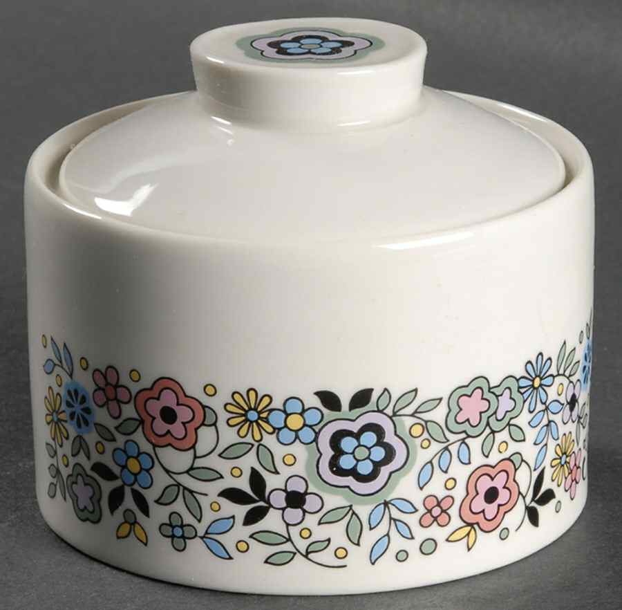Sherwood Sugar Bowl & Lid by Royal Doulton-1