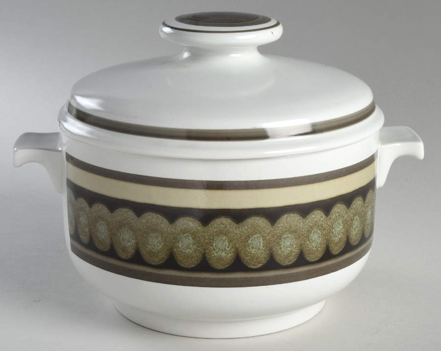 Sienna 2.5 Qt Round Covered Casserole by Royal Doulton-1