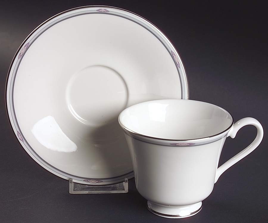 Simplicity Footed Cup & Saucer Set by Royal Doulton-1