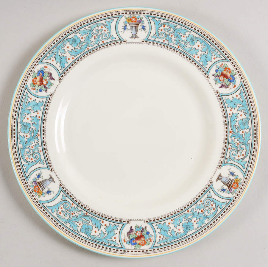 Somerset Luncheon Plate by Royal Doulton-1