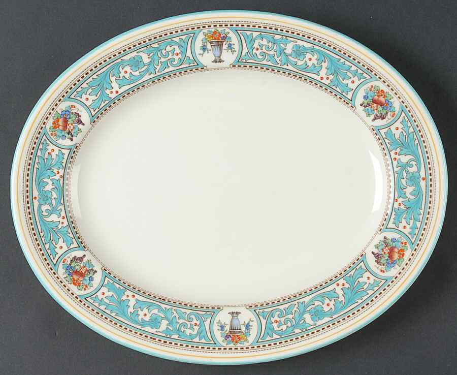 Somerset 10" Oval Serving Platter by Royal Doulton-1