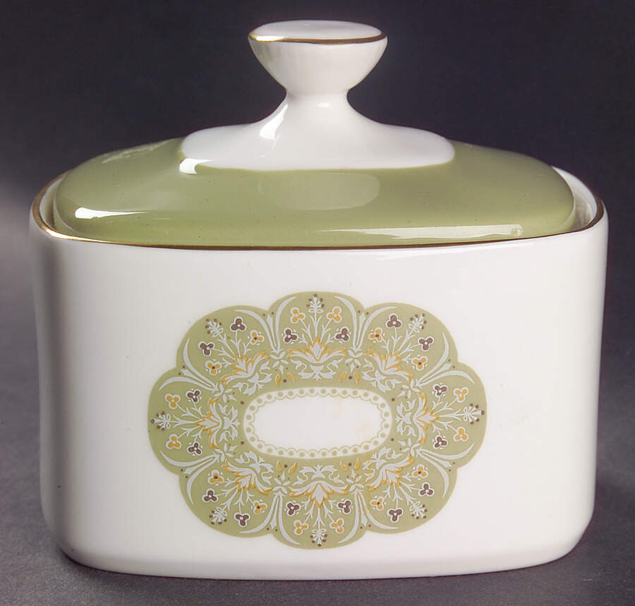 Sonnet (Concord Shape) Sugar Bowl & Lid by Royal Doulton-1