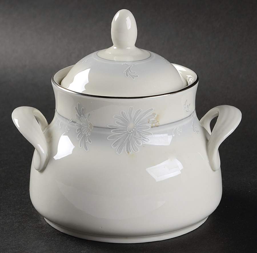 Sonata Sugar Bowl & Lid by Royal Doulton-1