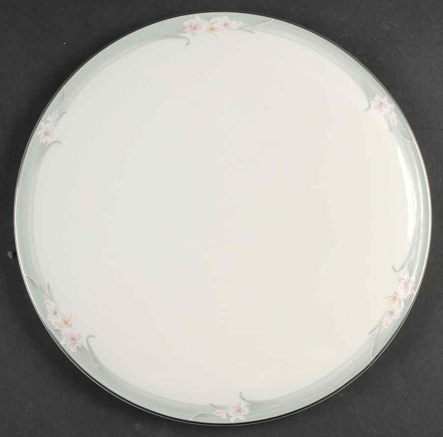 Sophistication Cake Plate by Royal Doulton-1