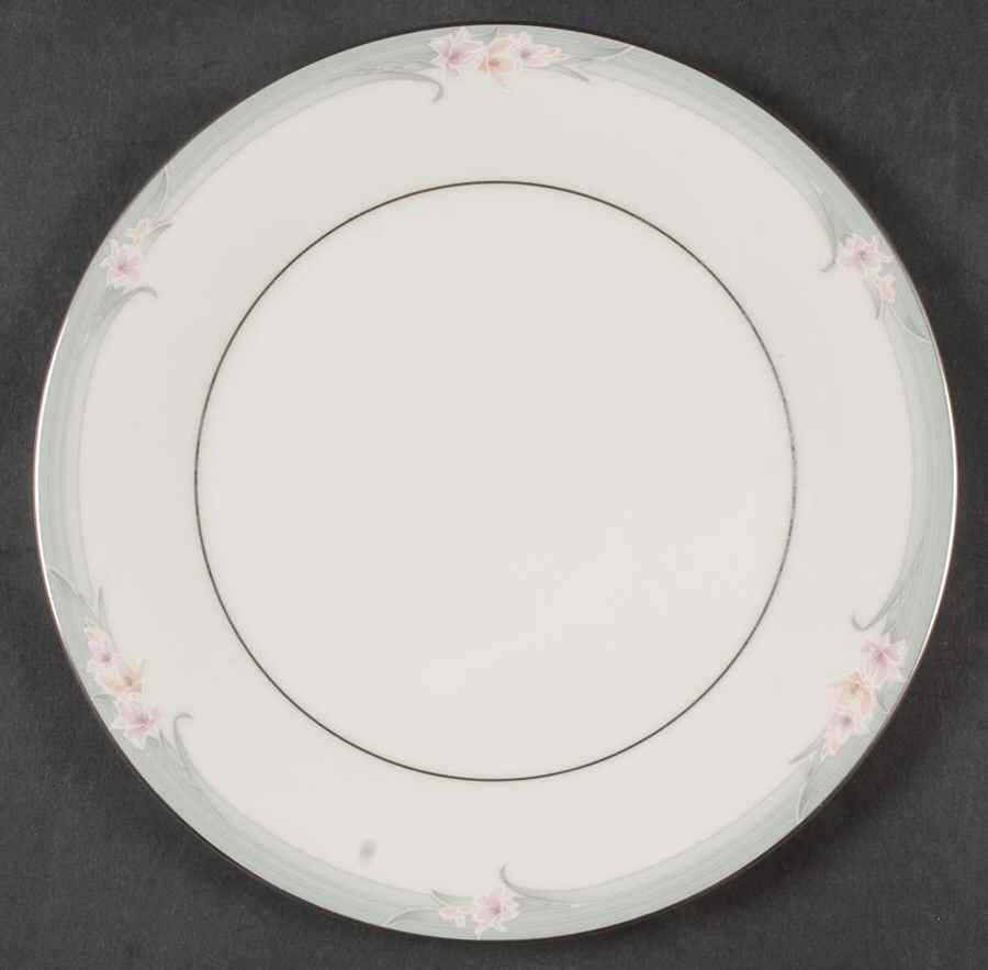Sophistication Salad Plate by Royal Doulton-1
