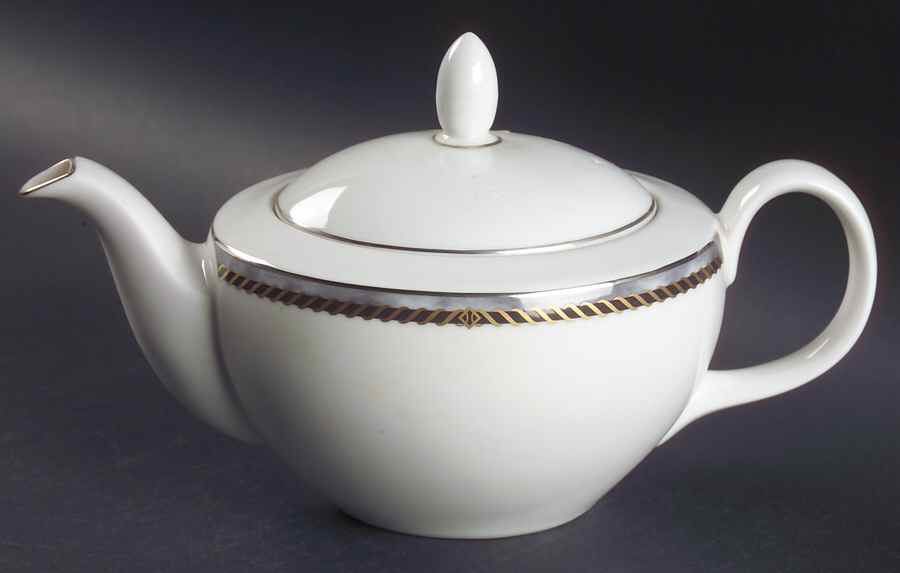 Southampton Teapot & Lid by Royal Doulton-1