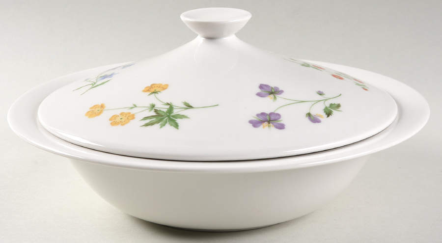 Springtime Round Covered Vegetable by Royal Doulton-1