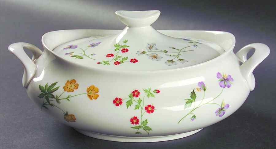 Springtime Oval Covered Vegetable by Royal Doulton-1