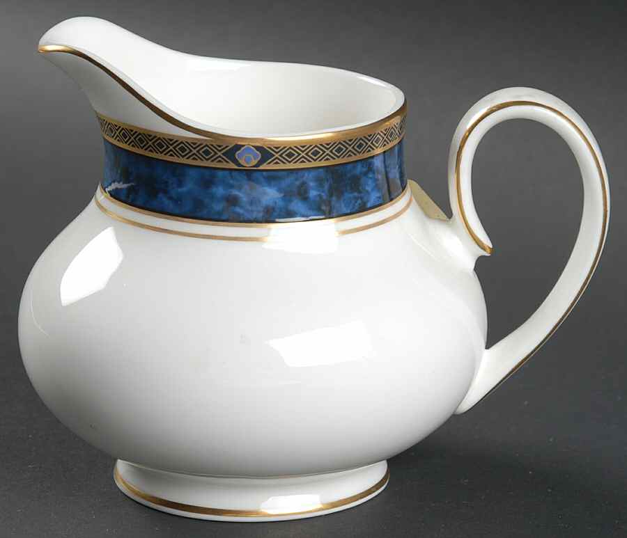 Stanwyck Creamer by Royal Doulton-1