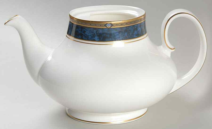 Stanwyck Teapot No Lid by Royal Doulton-1