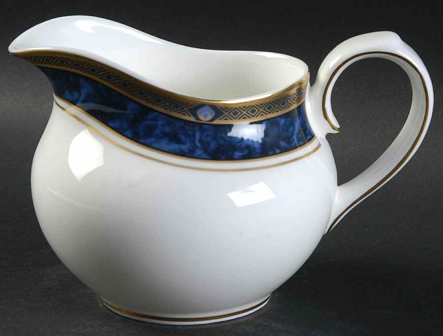 Stanwyck Creamer by Royal Doulton-1