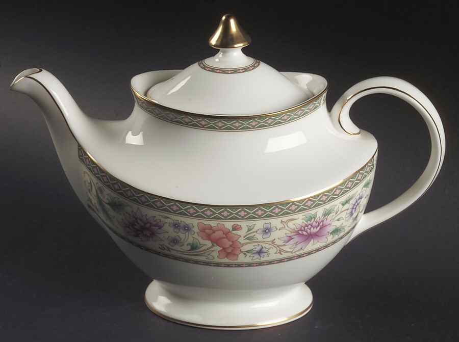 St. Andrew Teapot & Lid by Royal Doulton-1