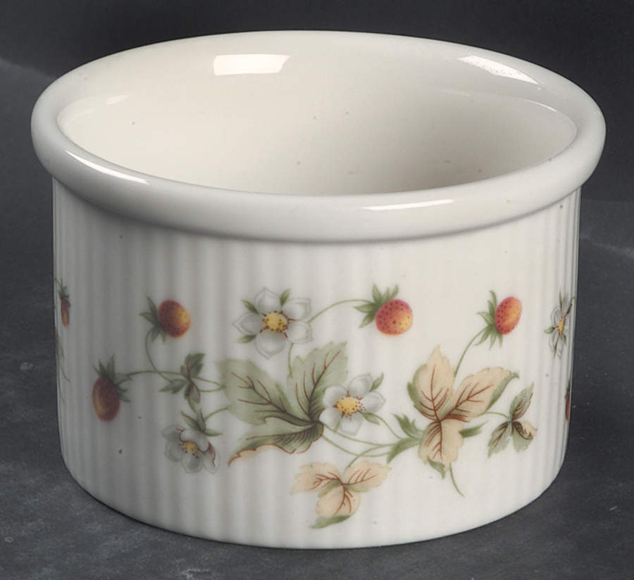 Strawberry Cream Ramekin by Royal Doulton-1