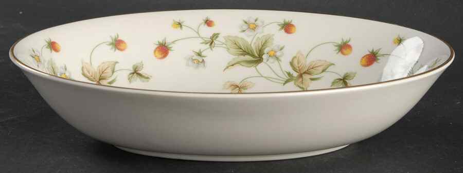 Strawberry Cream 9" Oval Vegetable Bowl by Royal Doulton-1