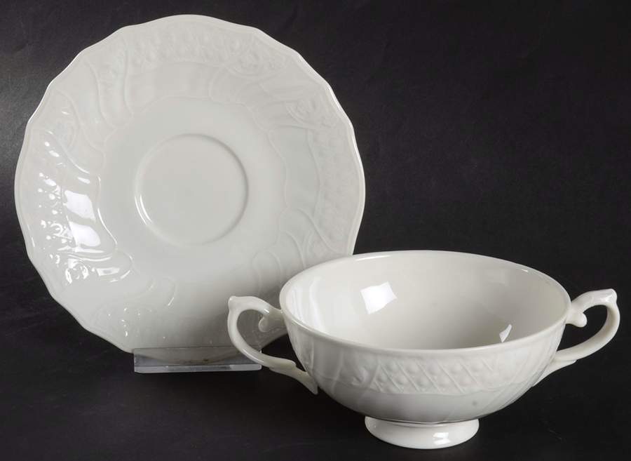 St. Moritz Footed Cream Soup Bowl & Saucer Set by Royal Doulton-1