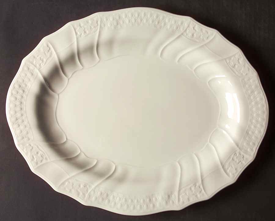 St. Moritz 13" Oval Serving Platter by Royal Doulton-1