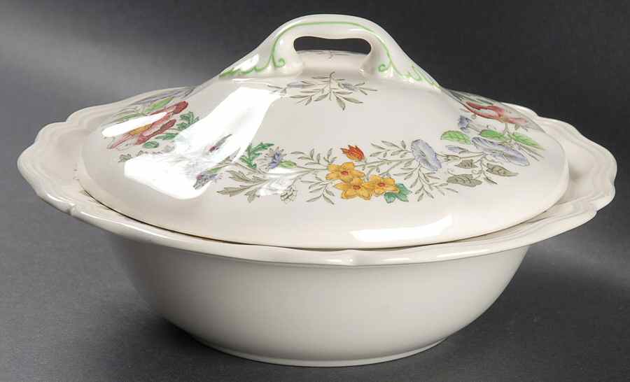 Stratford (Floral) Round Covered Vegetable by Royal Doulton-1