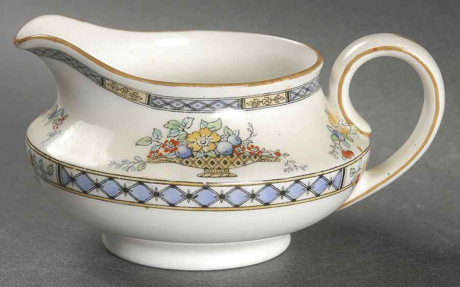 Strathmore Creamer by Royal Doulton-1